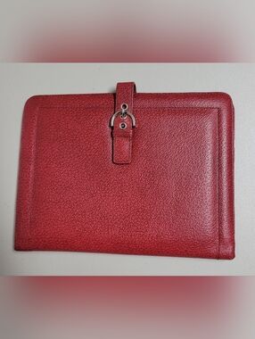 Franklin Covey Red Pebbled Leather Binder Planner.